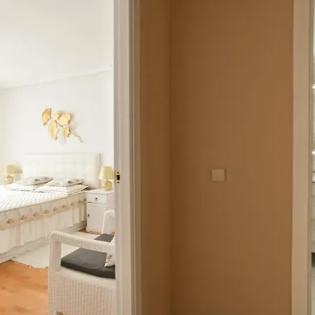 Apartamento Atico Con 2 Garaje Y Piscina *