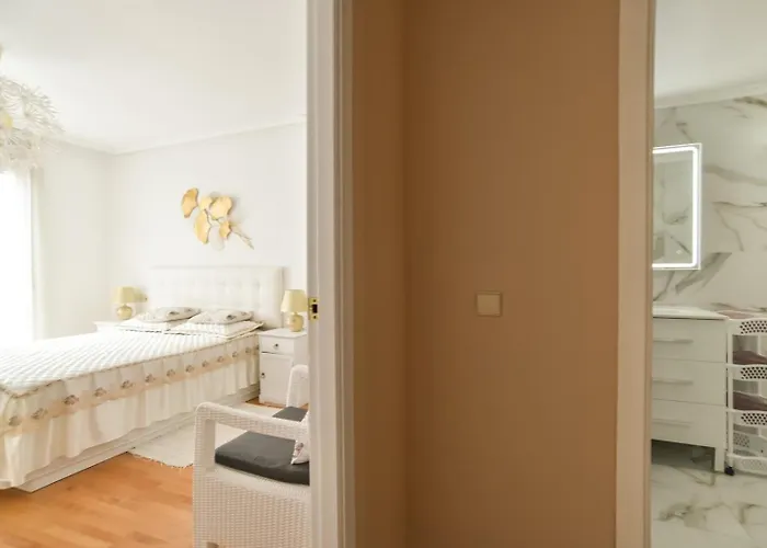 Apartment Atico Con 2 Garaje Y Piscina *