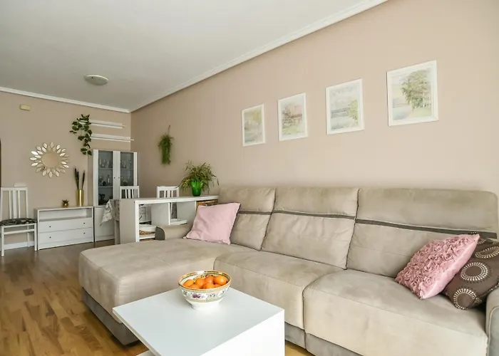 Atico Con 2 Garaje Y Piscina Apartment Torrevieja